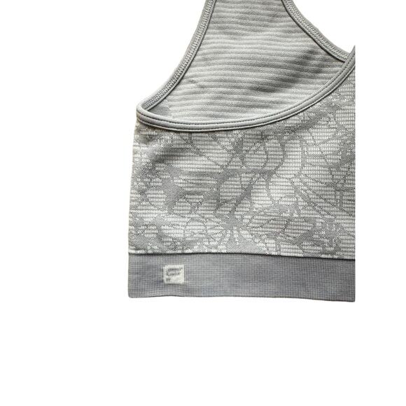 Fabletics | Lenora Grey Seamless Racerback Reversible Sports Bra | Size Medium - Picture 7 of 10
